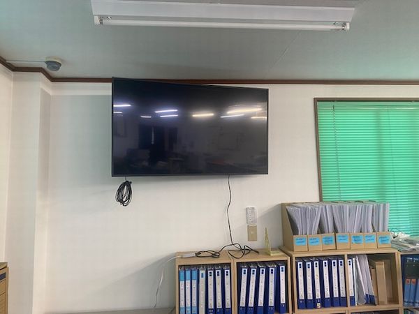 モニター設置